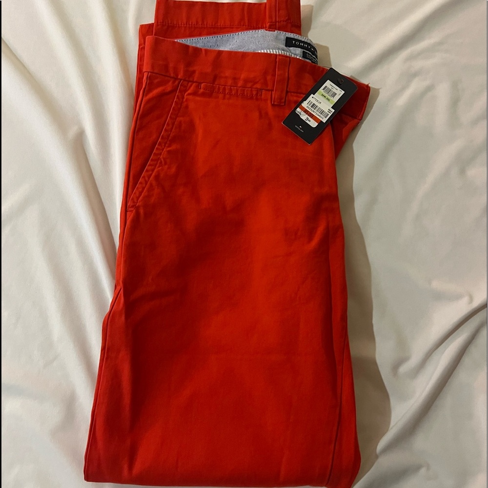 Tommy Hilfiger Custom Fit Chinos